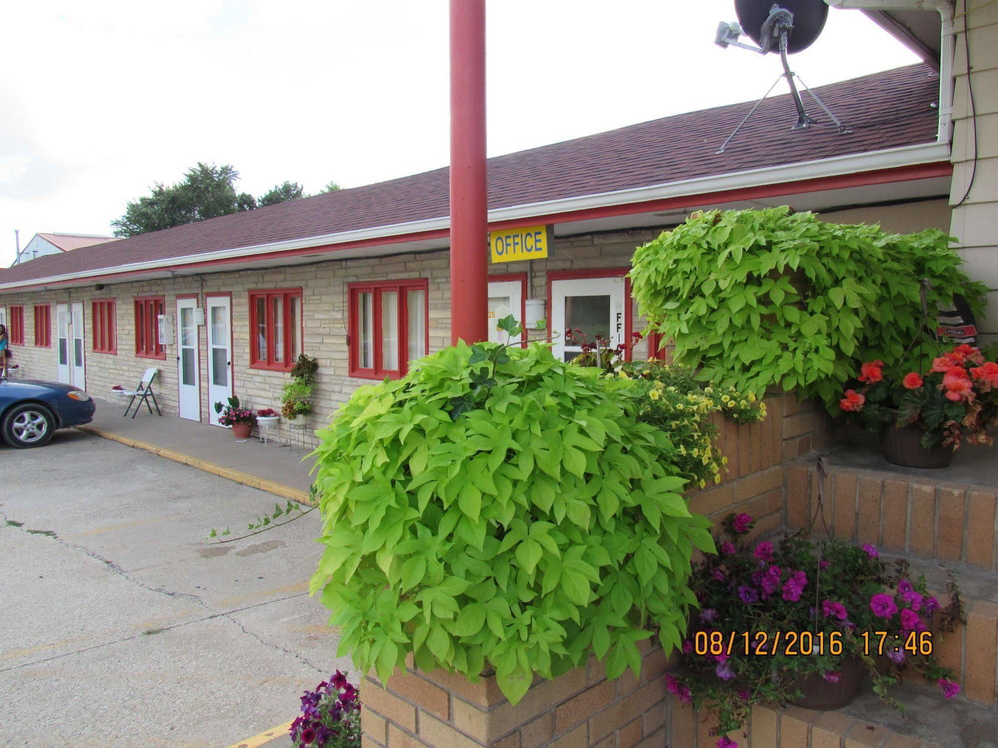 La Conne Motel Corning エクステリア 写真